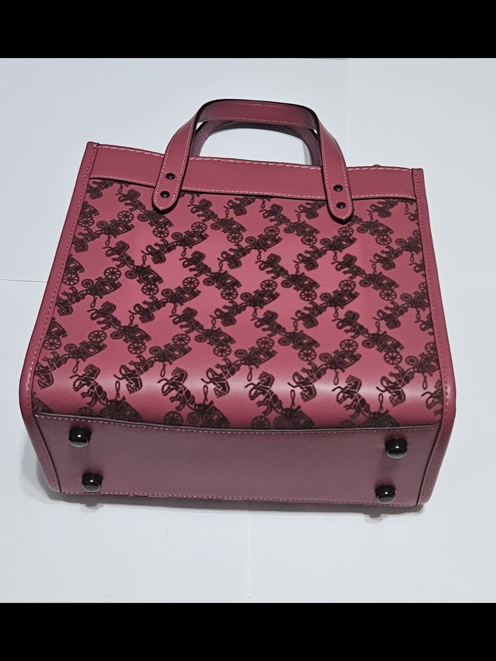 Coach Field Tote Bag 22 With Velvet Horse And Carriage in Rouge CD750 - Picture 12 of 16